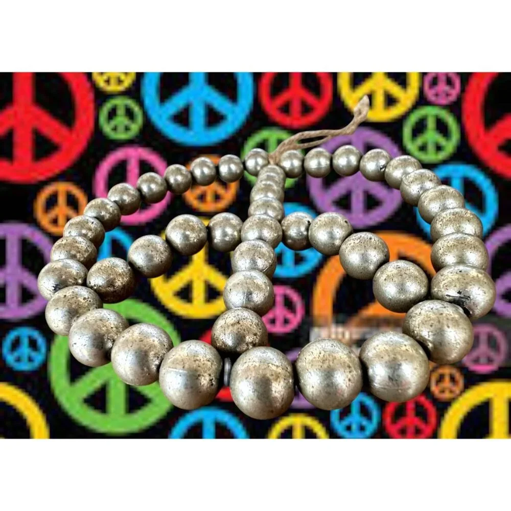 Vintage Pottery Barn Peace Ornament Christmas Valentine Beaded Hippie 70s READ